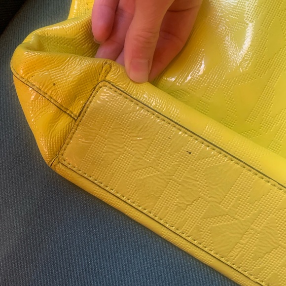 Authentic Michael Kors handbag - Picture 6 of 9